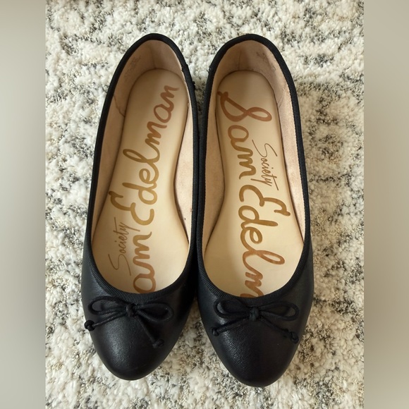 Sam Edelman Black Leather Flats - Picture 2 of 8